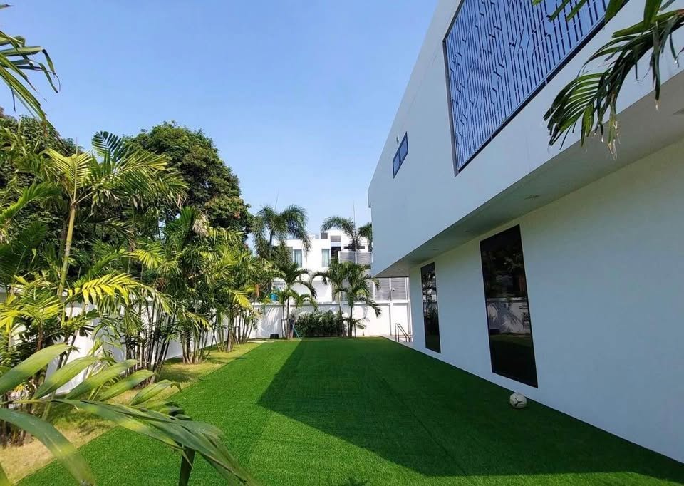 Private garden