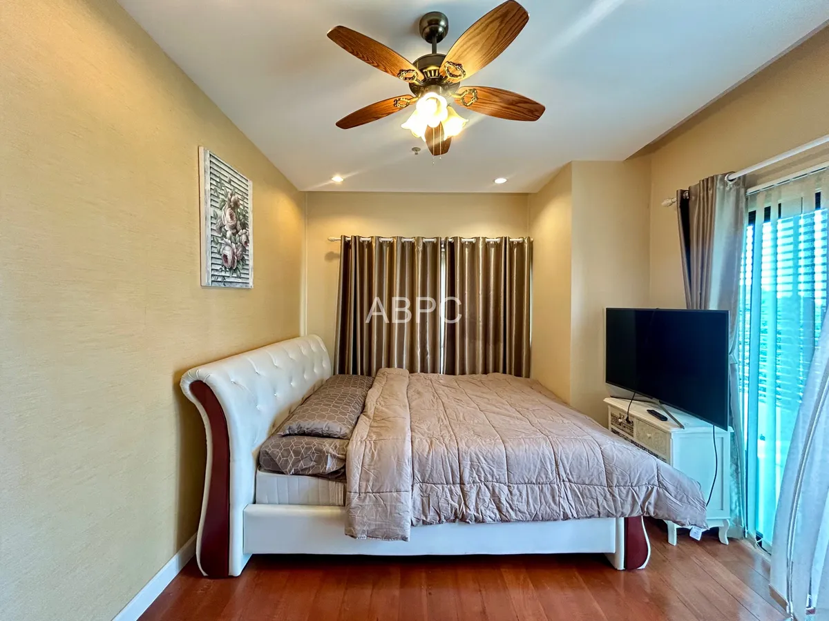 Main bedroom
