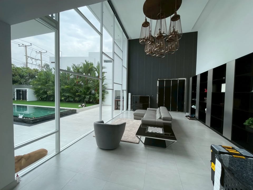 Double-height living room